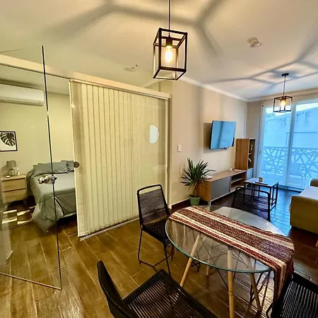 Best In Camba Cua, A Metros De La Costanera Y Del Centro De La Ciudad, Ubicacion Inmejorable, Cerca De La Playa, Dpto Moderno, Completamente Equipado, Con Balcon, Con Todo Lo Necesario Para Una Estadia Comoda Y Placentera Corrientes Exterior foto