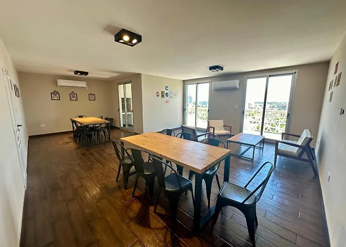 Best In Camba Cua, A Metros De La Costanera Y Del Centro De La Ciudad, Ubicacion Inmejorable, Cerca De La Playa, Dpto Moderno, Completamente Equipado, Con Balcon, Con Todo Lo Necesario Para Una Estadia Comoda Y Placentera