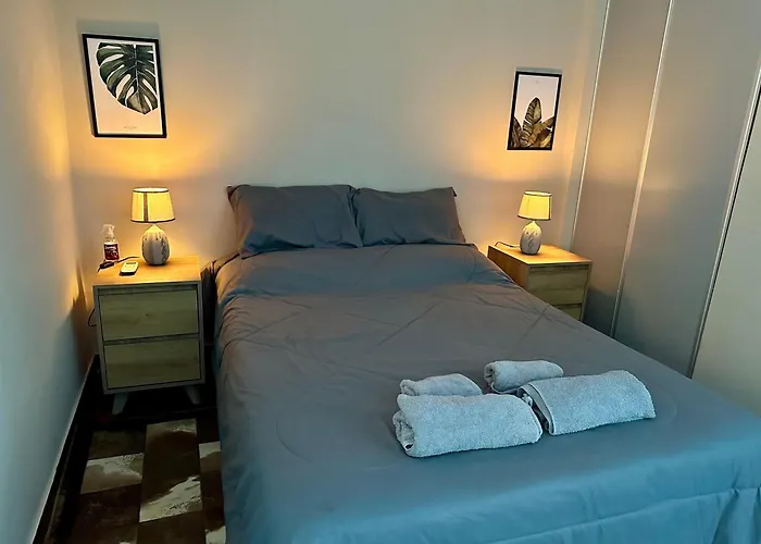 Best In Camba Cua, A Metros De La Costanera Y Del Centro De La Ciudad, Ubicacion Inmejorable, Cerca De La Playa, Dpto Moderno, Completamente Equipado, Con Balcon, Con Todo Lo Necesario Para Una Estadia Comoda Y Placentera
