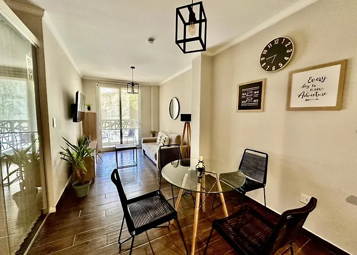 Best In Camba Cua, A Metros De La Costanera Y Del Centro De La Ciudad, Ubicacion Inmejorable, Cerca De La Playa, Dpto Moderno, Completamente Equipado, Con Balcon, Con Todo Lo Necesario Para Una Estadia Comoda Y Placentera