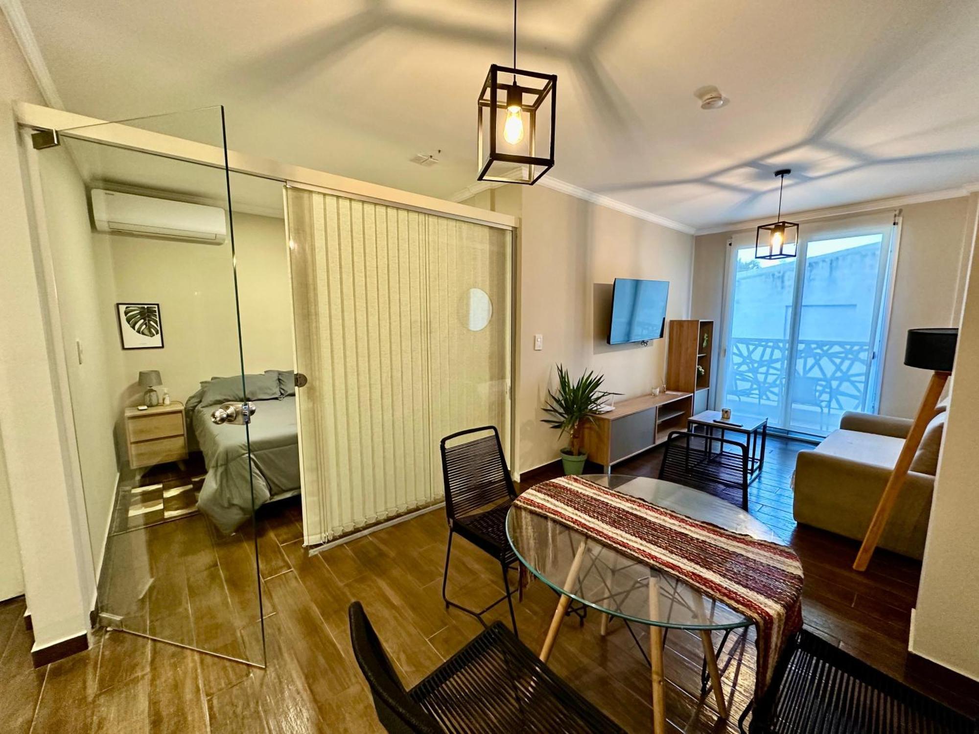 Apartment In Camba Cua, A Metros De La Costanera Y Del Centro De La Ciudad, Ubicacion Inmejorable, Cerca De La Playa, Dpto Moderno, Completamente Equipado, Con Balcon, Con Todo Lo Necesario Comoda Y Placentera *